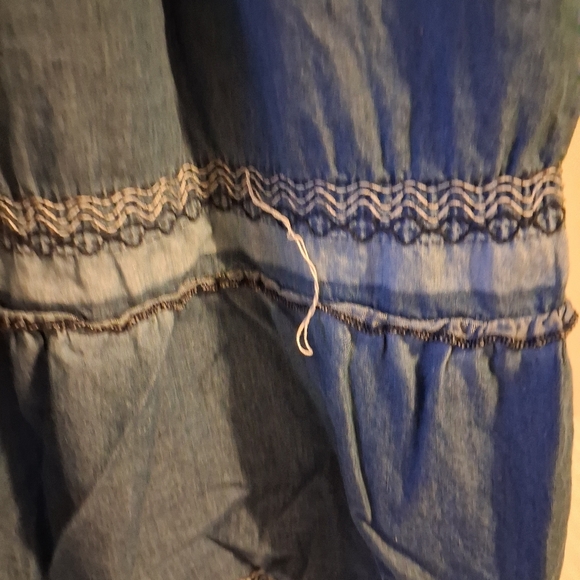 Chambray Blue Smocked Dress - Picture 6 of 12